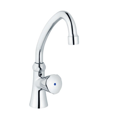 Swivelling pillar tap 1/2"